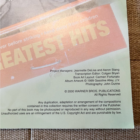 Sublime Greatest Hits Authentic Guitar TAB Sheet Music Book - Picture 5 of 5